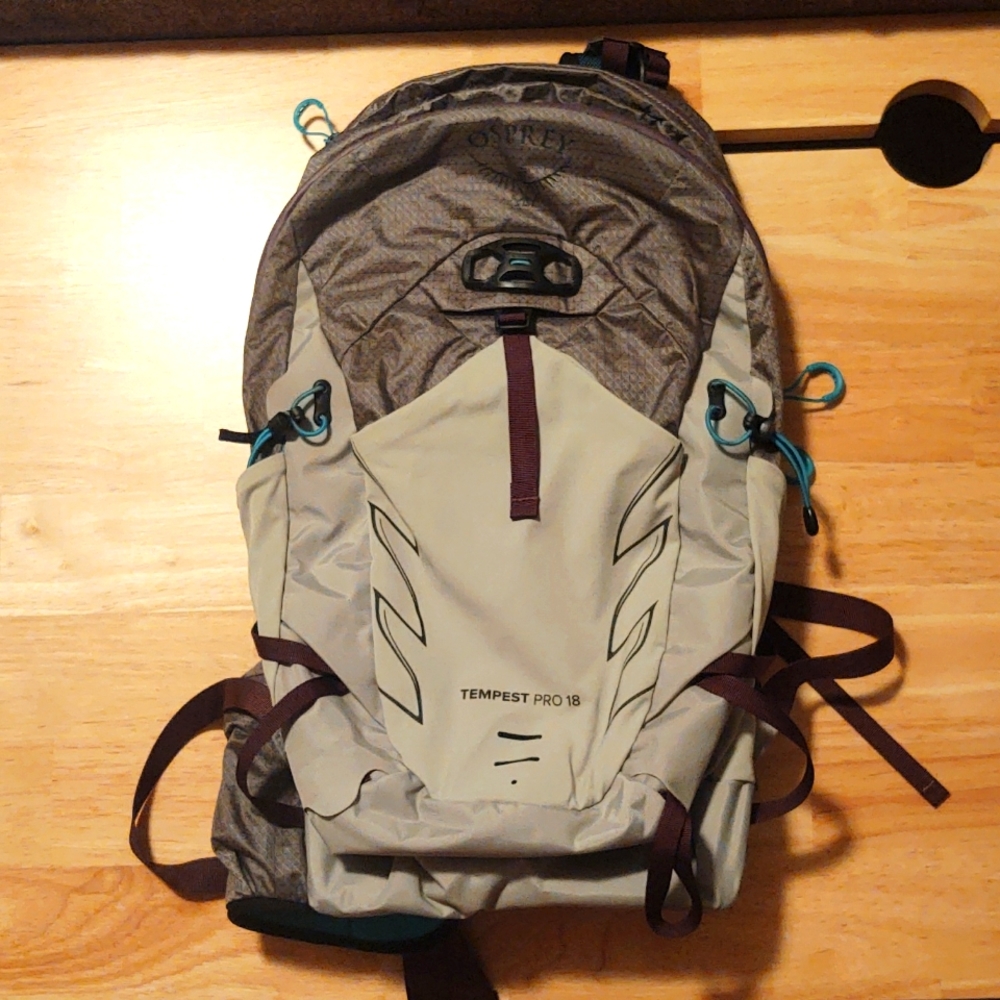 Osprey Tempest PRO 18 Women's Fit